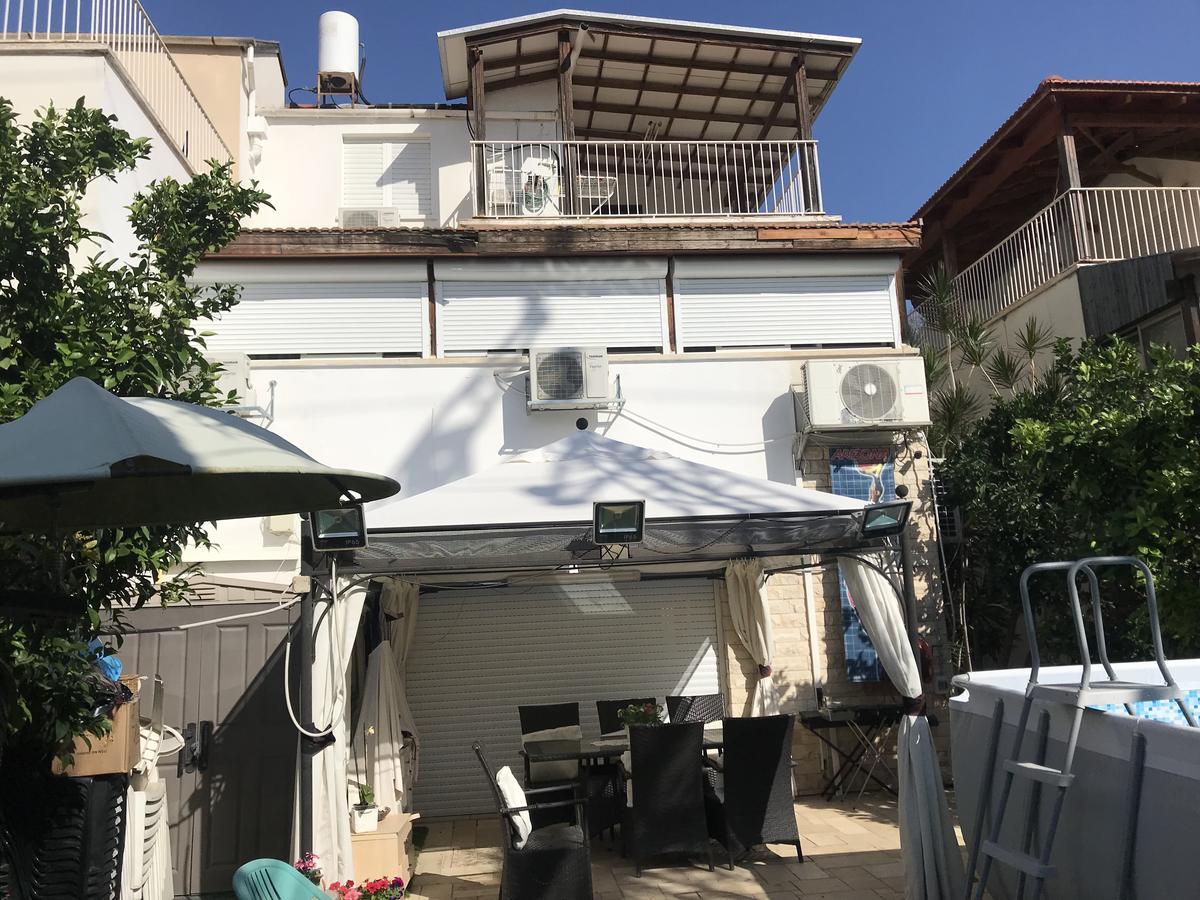 Ferienwohnung Charming Unit With Pool And Great Amenities Rischon LeZion Exterior foto
